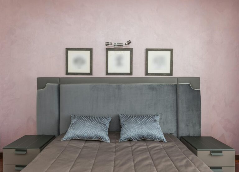 Elegant minimalist bedroom featuring modern furniture and decor, perfect for interior inspiration.